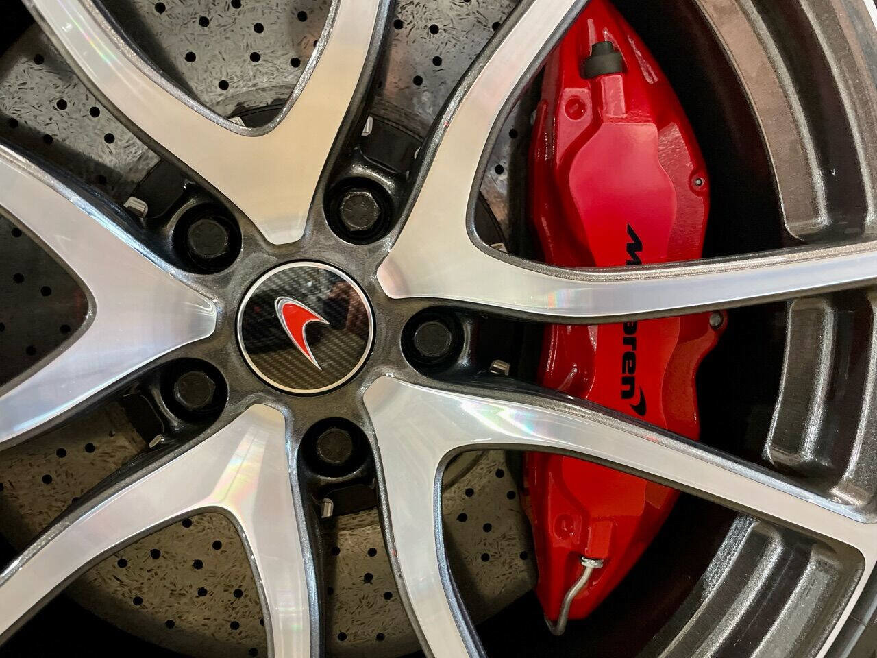 Used 2017 McLaren 570S RWD image 68