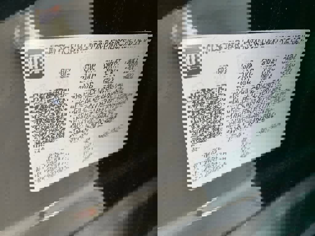 Certified 2022 GMC Terrain SLE w/ Driver Convenience Package AWD/4WD image 30