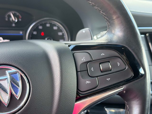 Used 2024 Buick Enclave Essence w/ Sport Touring Edition FWD image 23