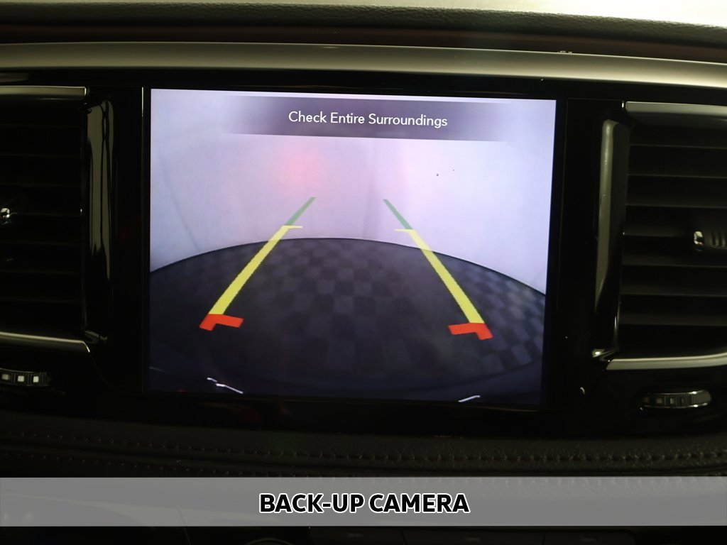 Used 2020 Chrysler Pacifica Limited image 6