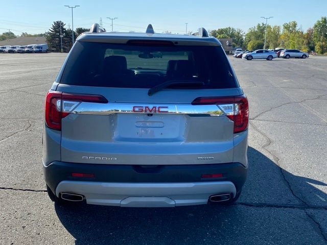 Certified 2023 GMC Acadia SLT AWD/4WD image 4