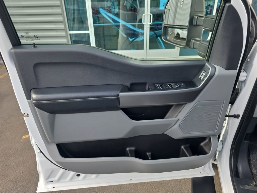 Used 2025 Ford F250 XLT w/ FX4 Off-Road Package image 16