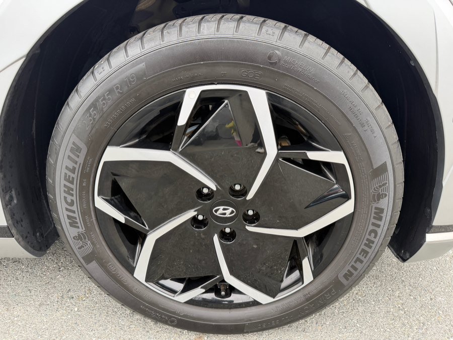 Used 2023 Hyundai Ioniq 5 Limited RWD image 56