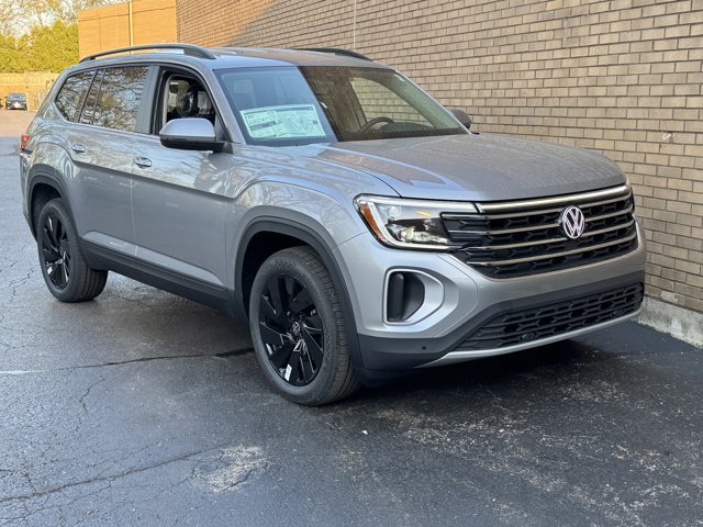 New 2026 Volkswagen Atlas SE