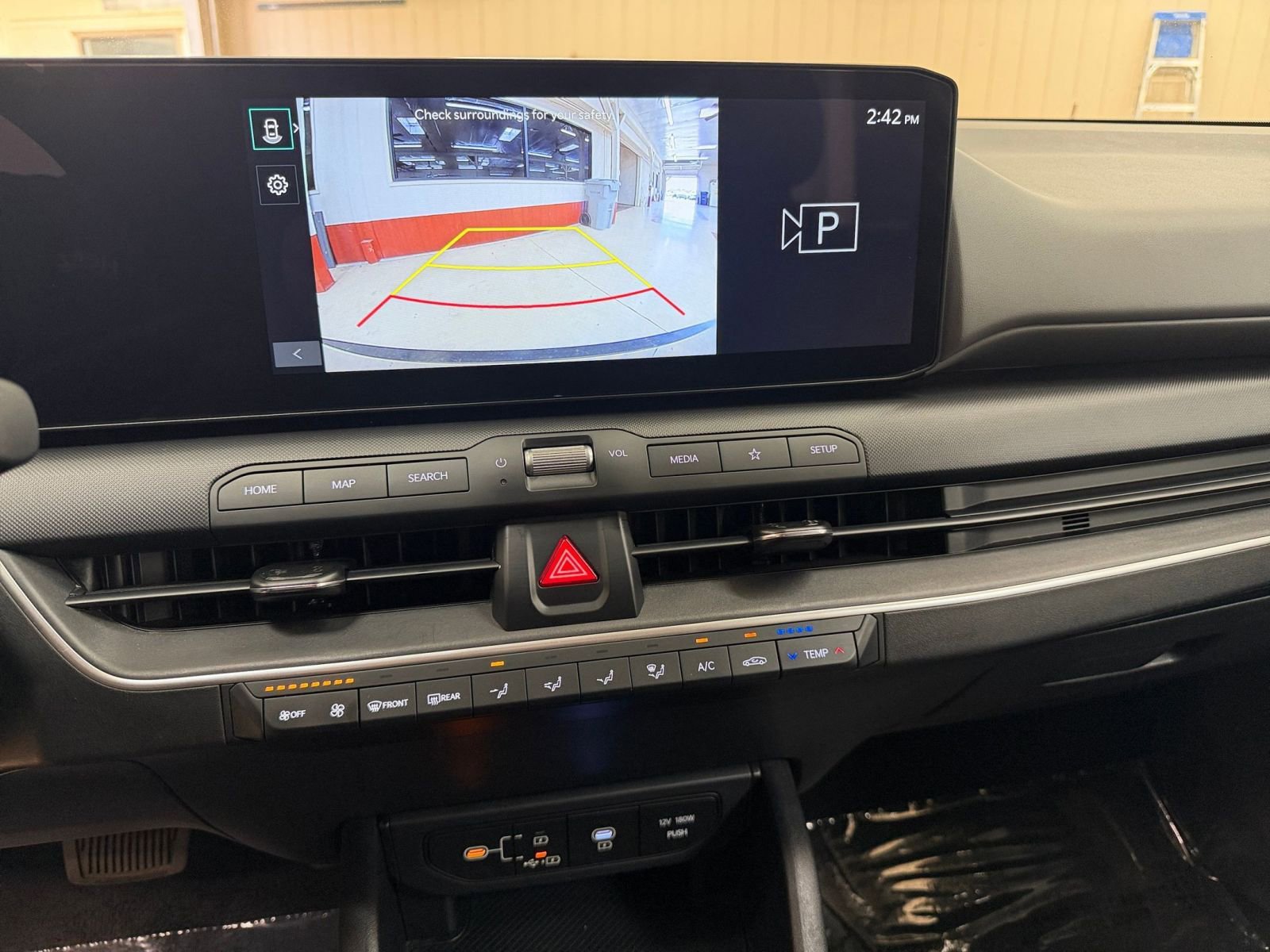 Used 2025 Kia K4 FWD image 17