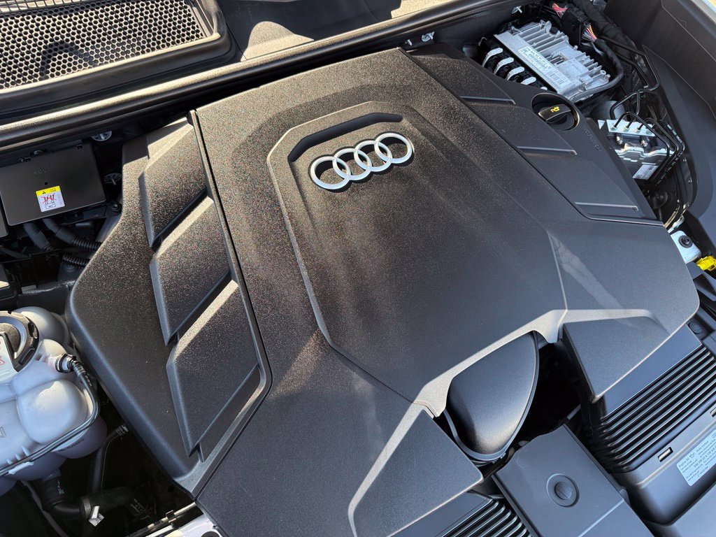 Used 2023 Audi Q8 Premium w/ Convenience Package AWD/4WD image 37