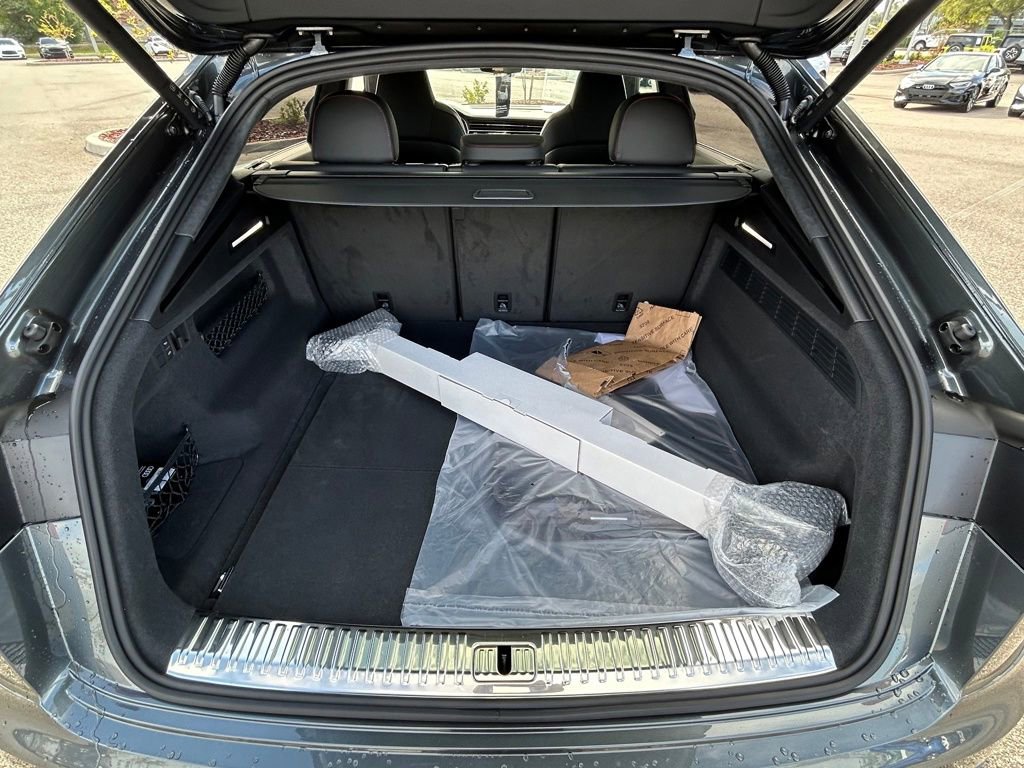 New 2026 Audi RS Q8 performance image 68