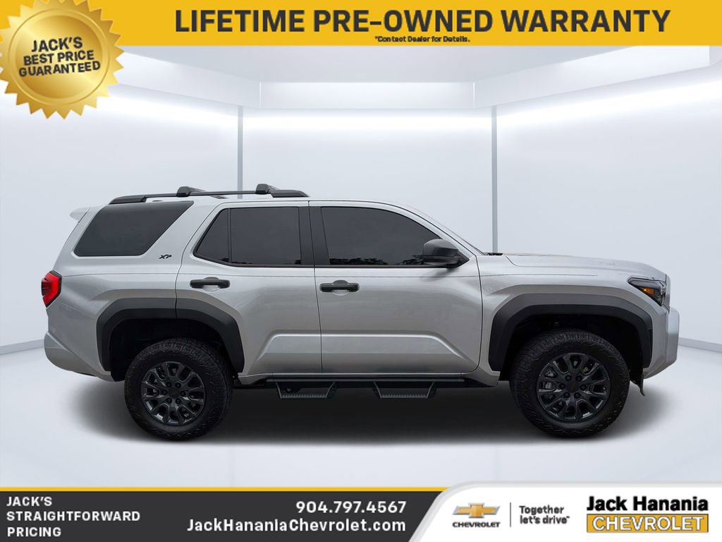 Used 2025 Toyota 4Runner SR5 image 2