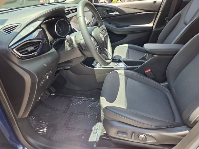 Used 2023 Buick Encore GX Select w/ Safety Package II AWD/4WD image 5