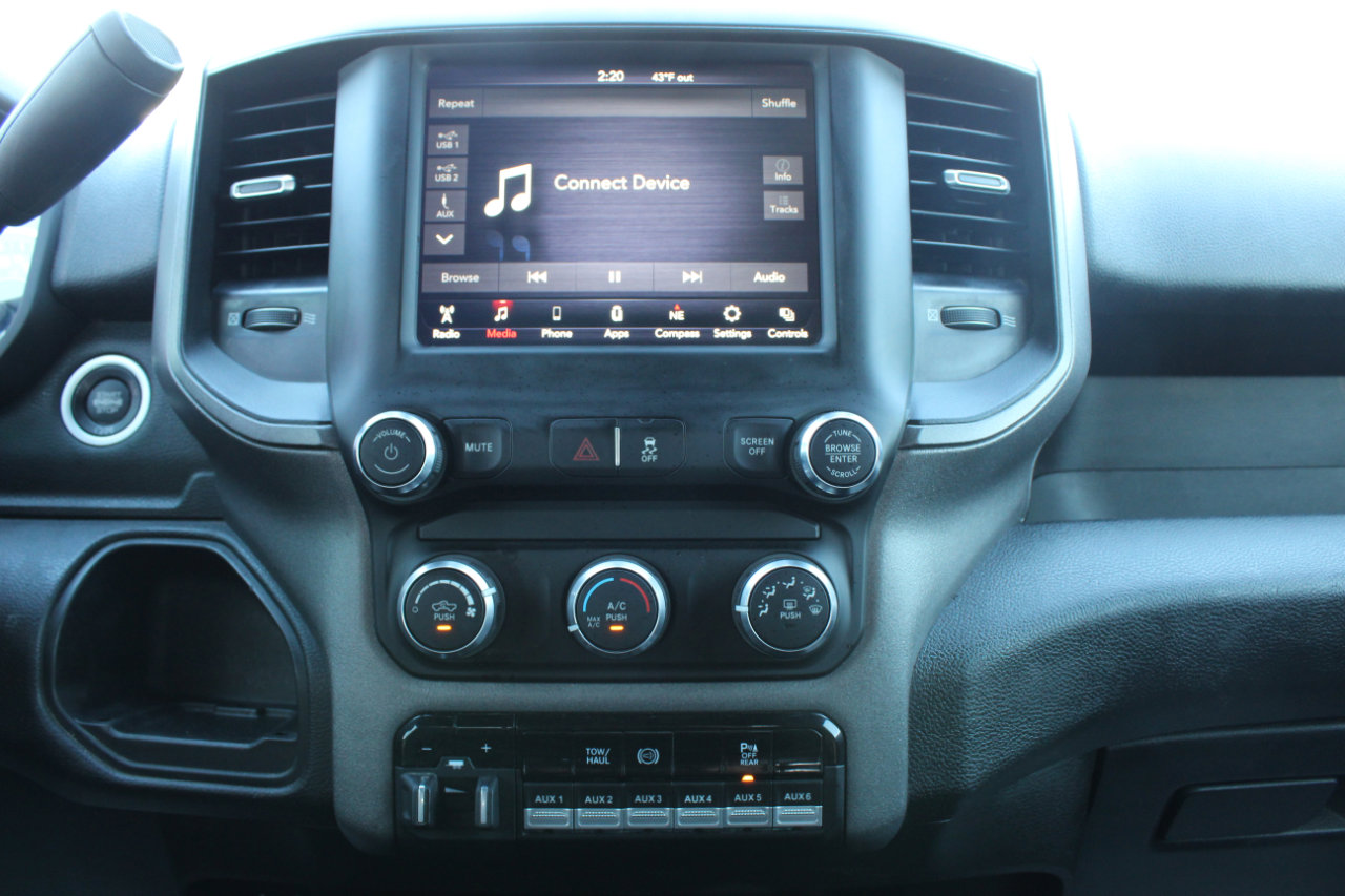 Used 2021 RAM 3500 Tradesman image 27