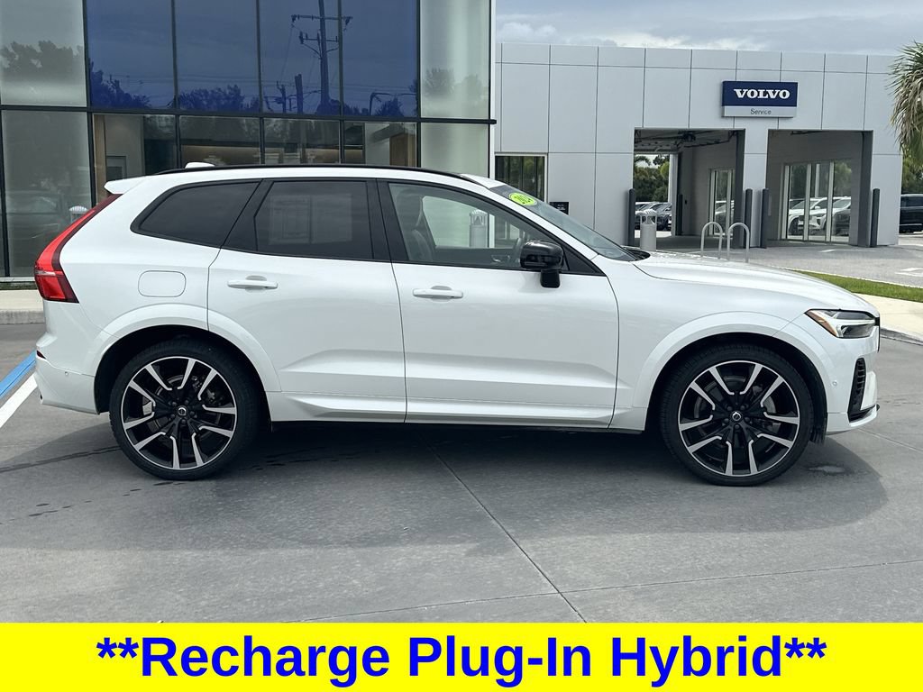Used 2024 Volvo XC60 T8 Ultimate w/ Protection Package Premier AWD/4WD image 5