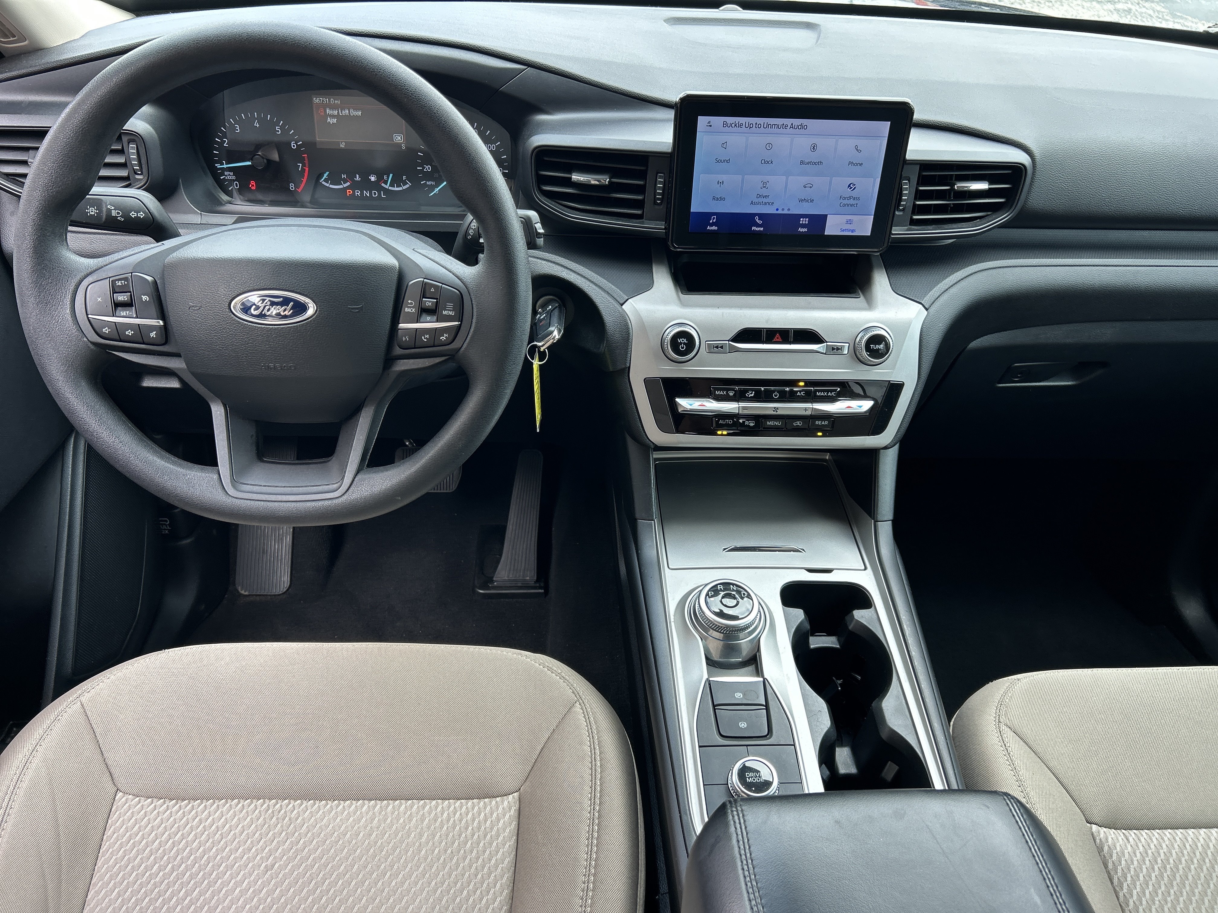 Used 2023 Ford Explorer 4WD image 12