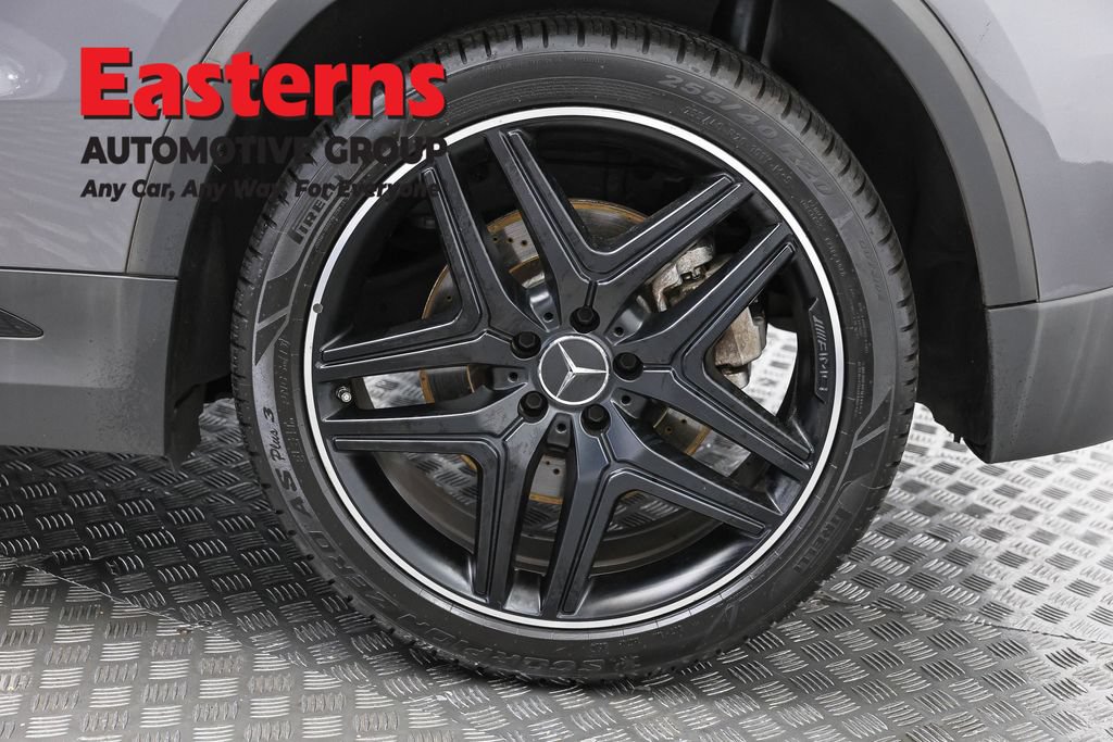 Used 2023 Mercedes-Benz GLA 35 AMG 4MATIC image 34