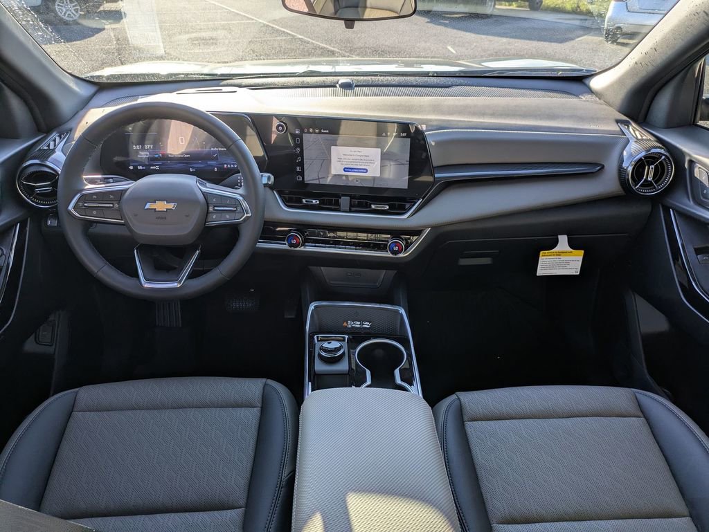 New 2026 Chevrolet Equinox LT image 30