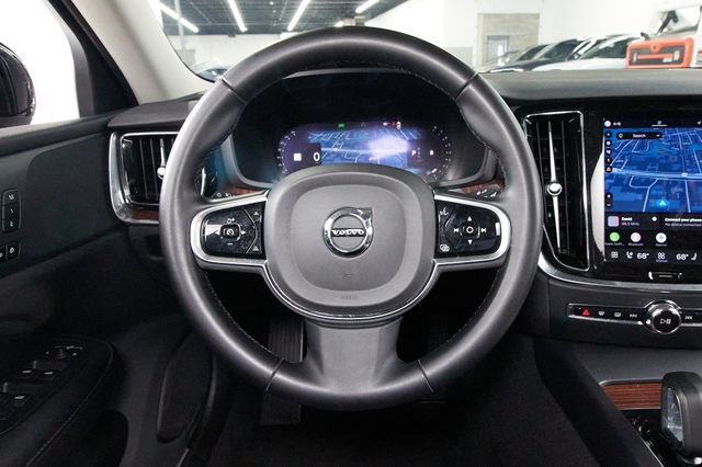Used 2024 Volvo S60 B5 Plus w/ Climate Package AWD/4WD image 9