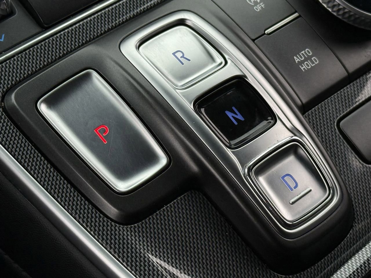 Used 2021 Hyundai Santa Fe SEL w/ Convenience + Premium Package FWD image 17