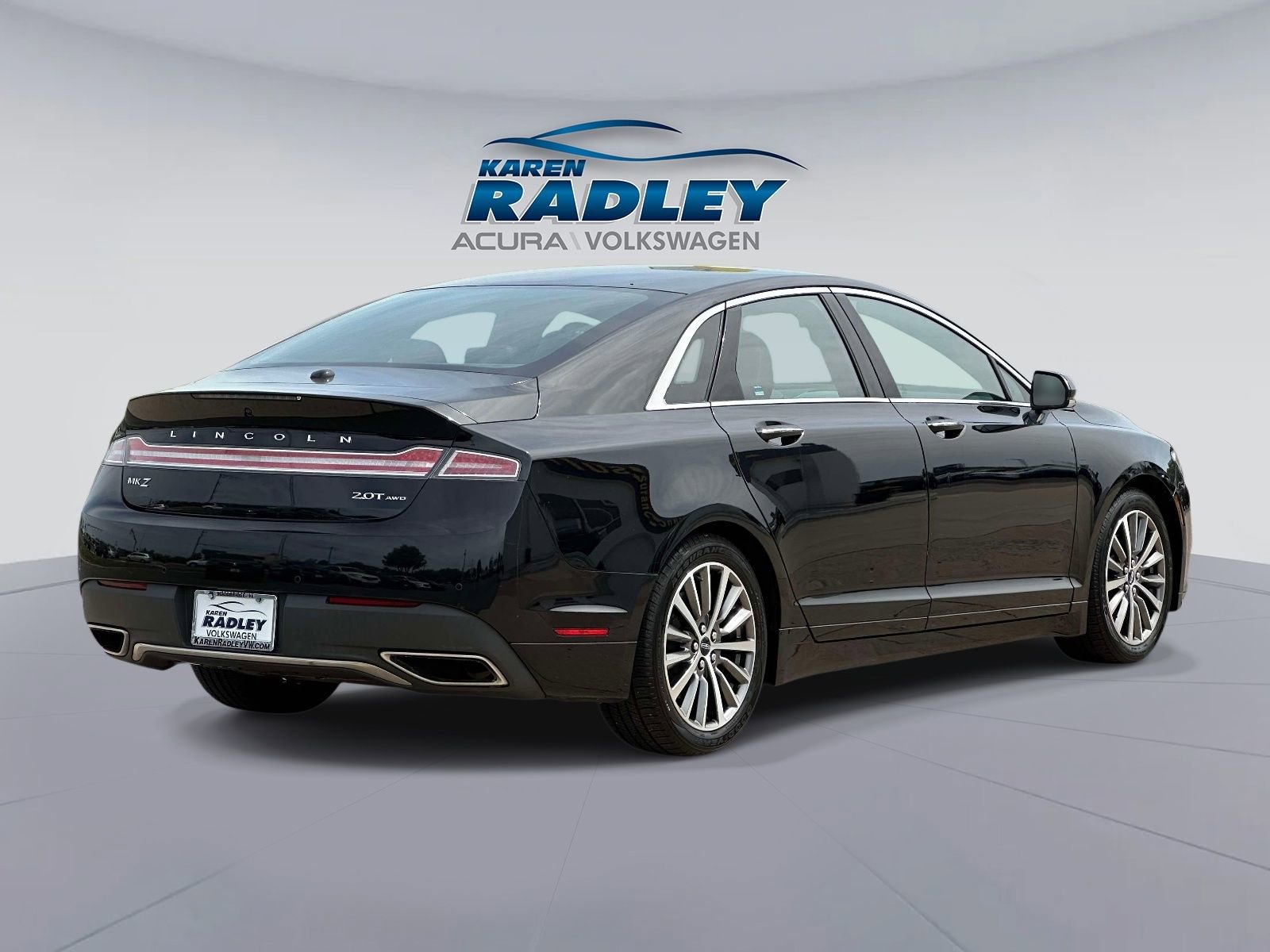 Used 2020 Lincoln MKZ AWD image 2