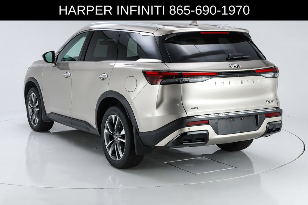 Used 2023 INFINITI QX60 Luxe w/ Vision Package AWD/4WD image 8