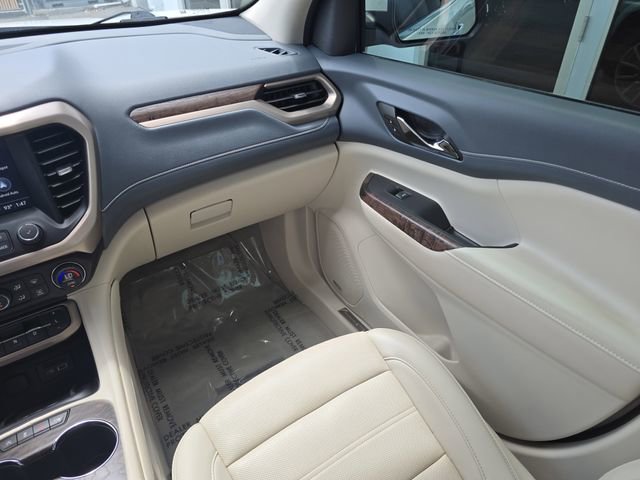 Certified 2023 GMC Acadia Denali w/ Denali Ultimate Package image 14