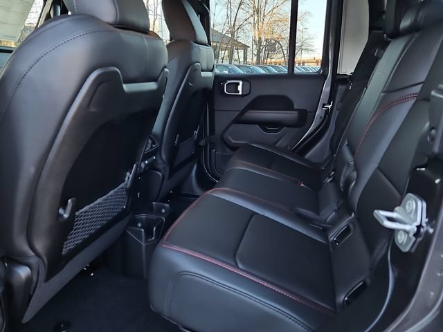New 2026 Jeep Gladiator Rubicon w/ Steel Power Dome Hood Package AWD/4WD image 9