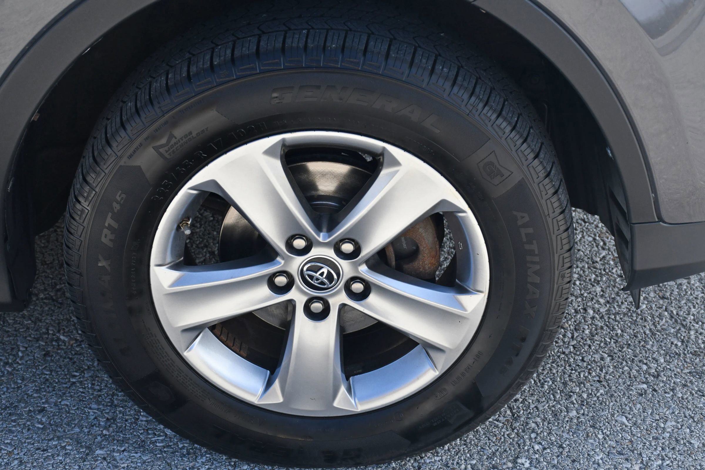 Used 2015 Toyota RAV4 XLE image 26