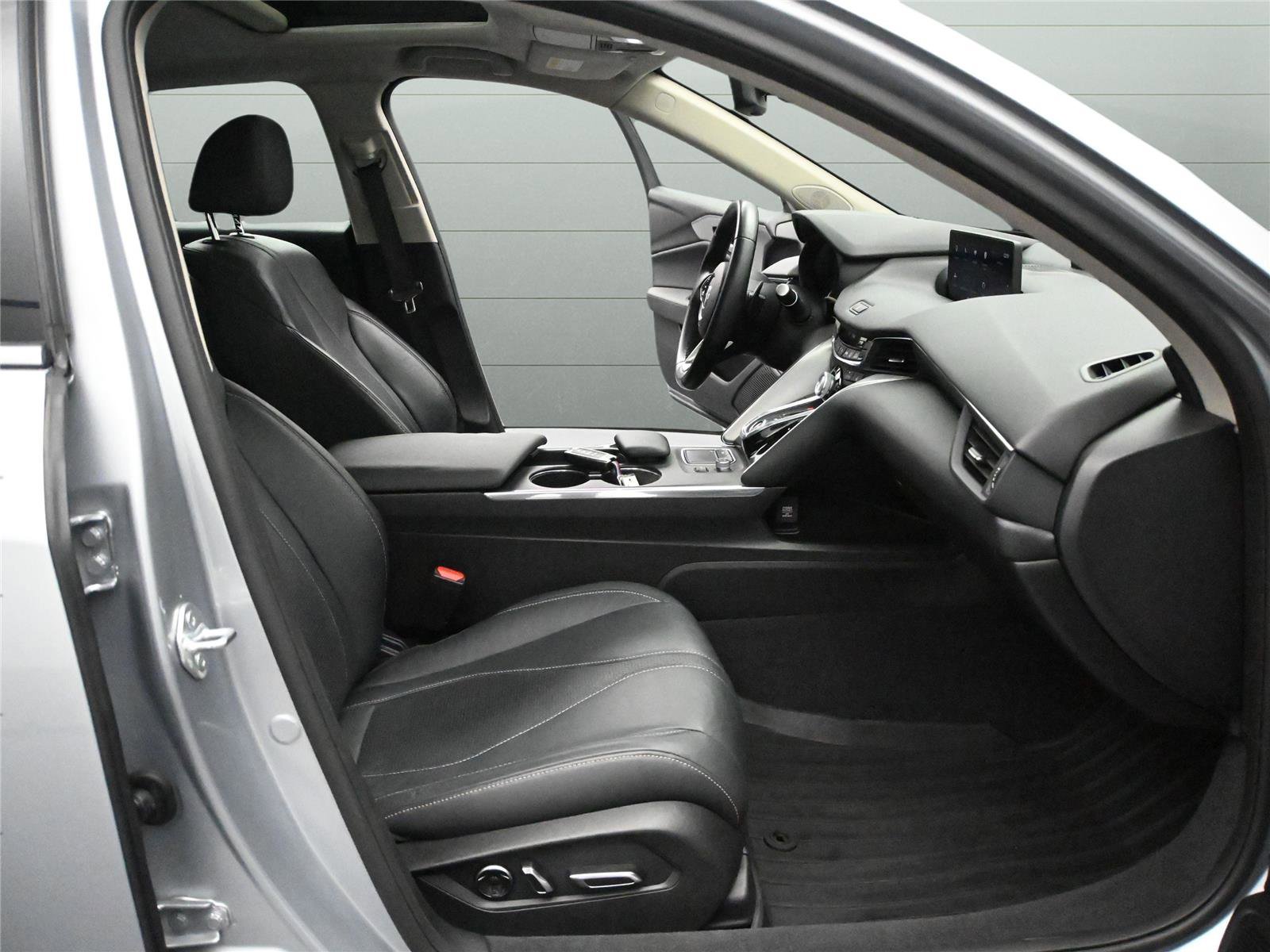 Certified 2022 Acura TLX w/ Technology Package image 19