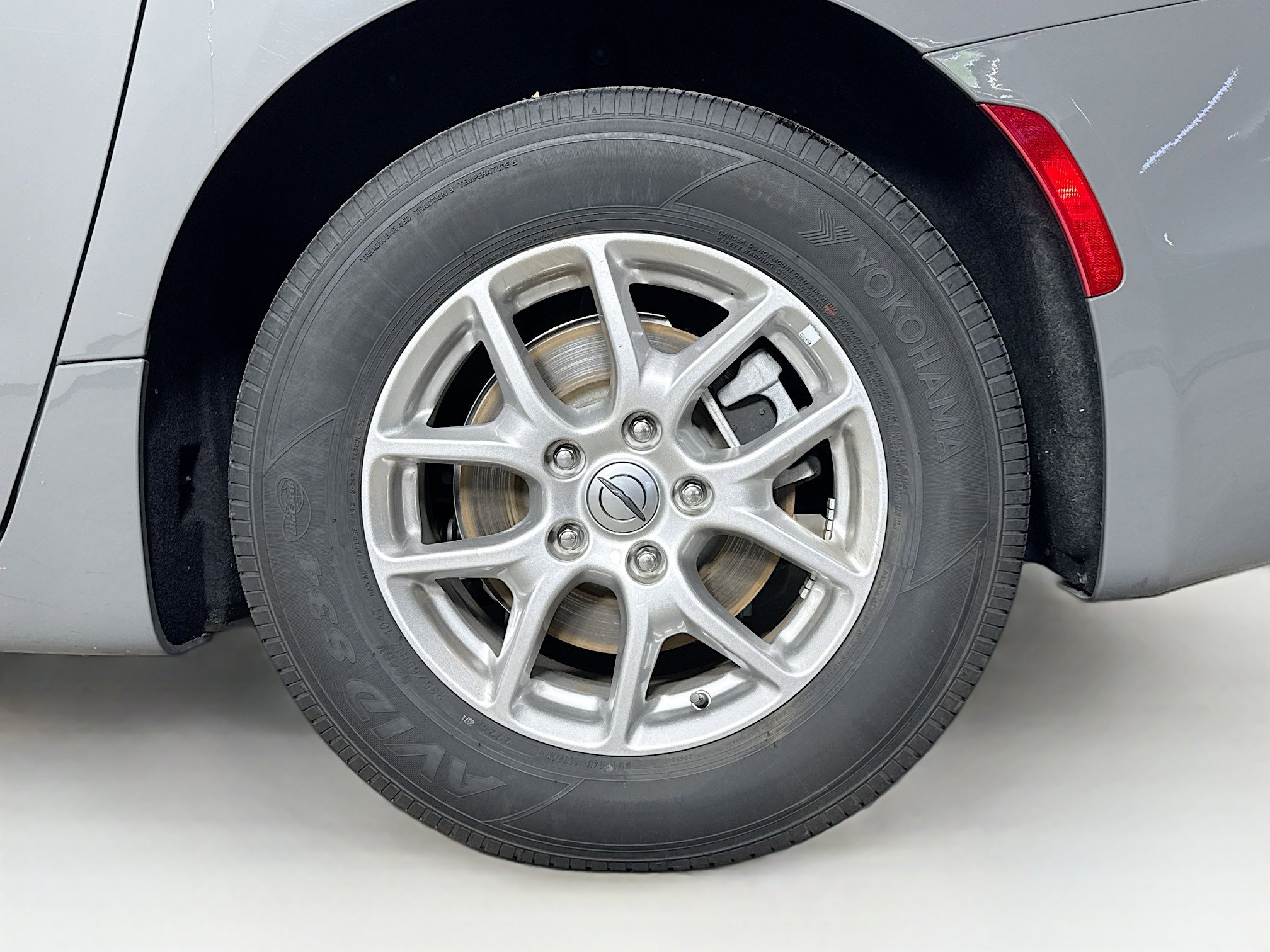 Used 2025 Chrysler Pacifica Select image 38