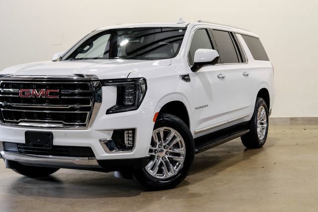 Used 2021 GMC Yukon XL SLT w/ Rear Media and Nav Package AWD/4WD image 18