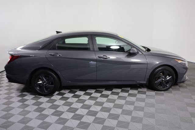 Certified 2023 Hyundai Elantra SEL FWD image 9