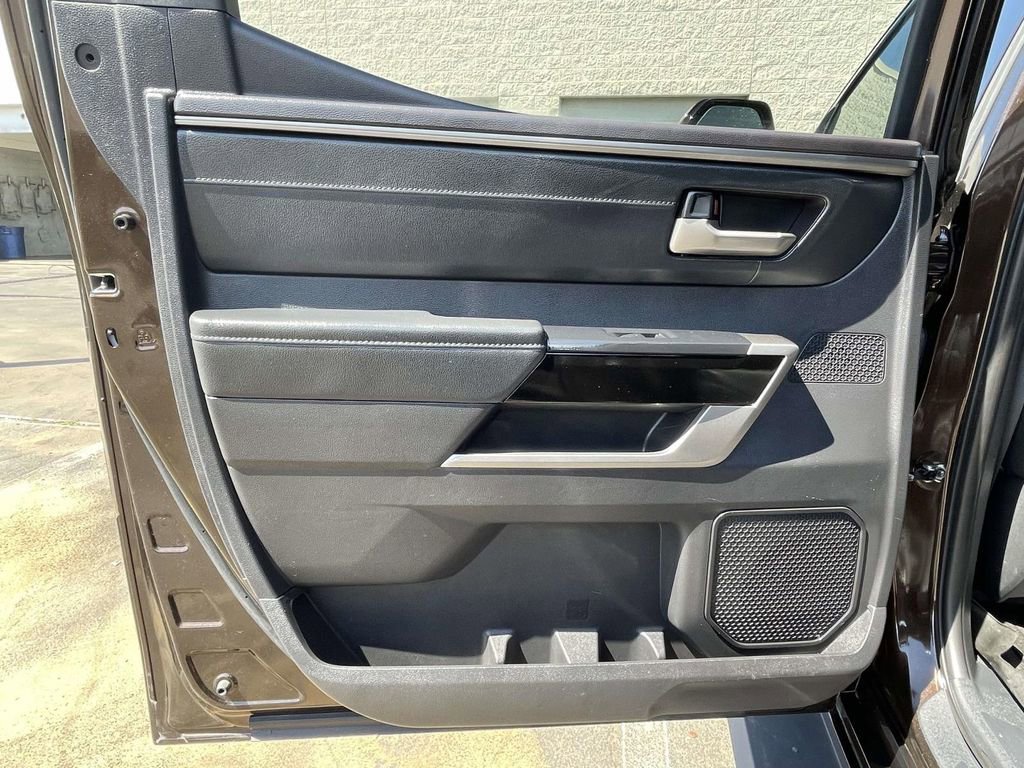 Used 2023 Toyota Tundra Limited image 23