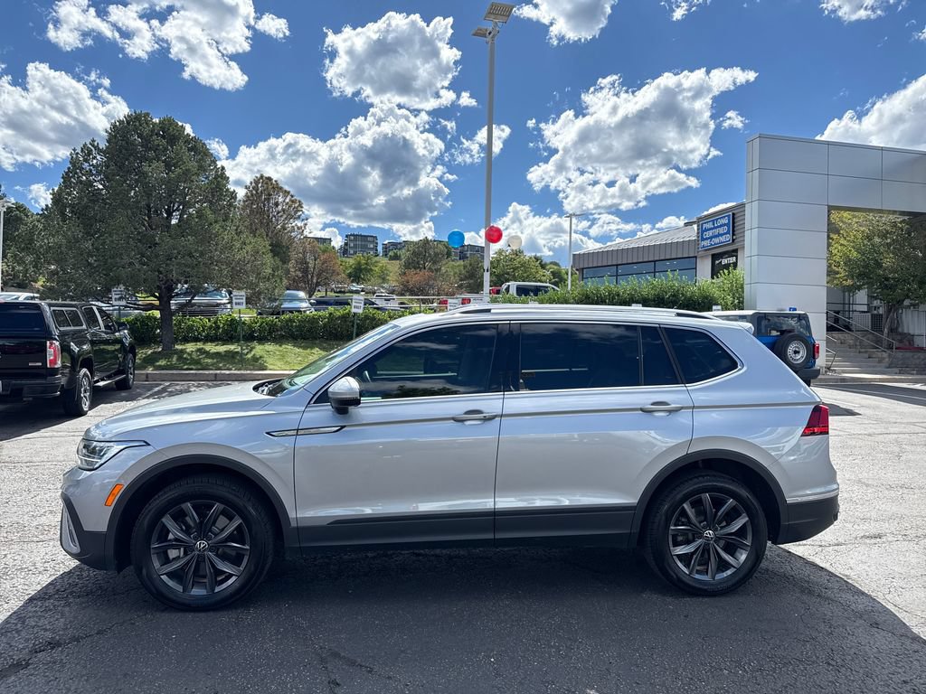 Used 2023 Volkswagen Tiguan SE AWD/4WD image 5
