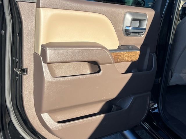 Used 2018 Chevrolet Silverado 1500 LT w/ All Star Edition image 15