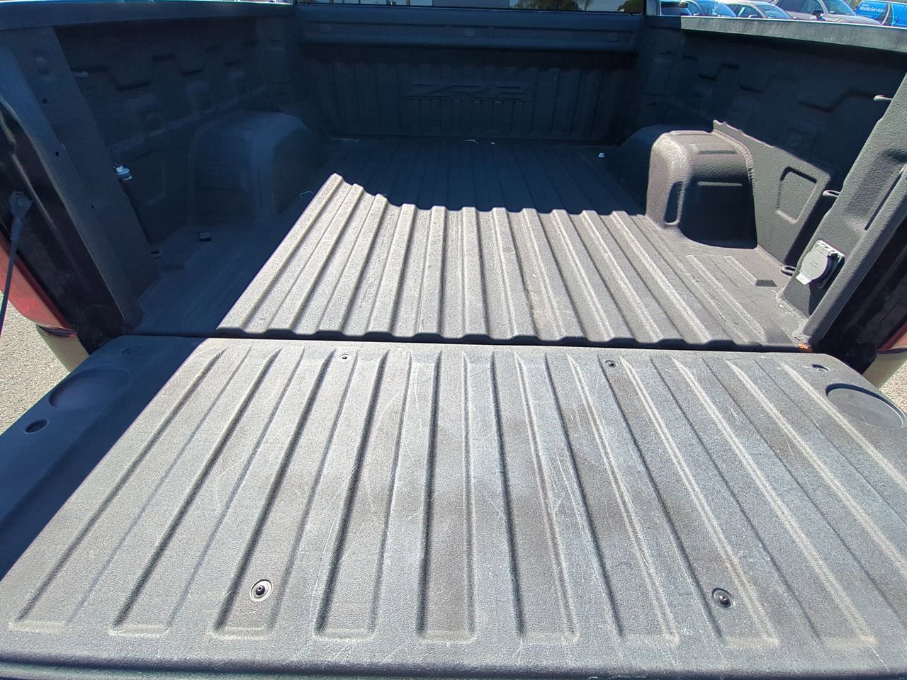 Used 2023 Chevrolet Silverado 1500 ZR2 AWD/4WD image 26