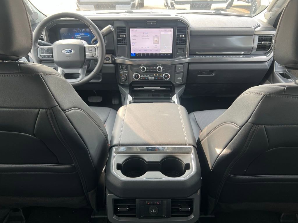 New 2025 Ford F250 Lariat image 25
