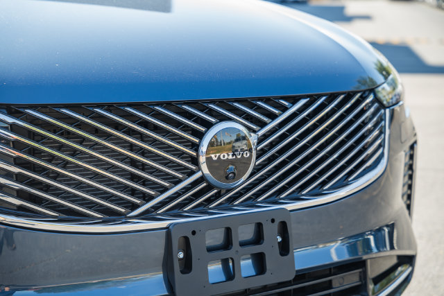 Certified 2026 Volvo XC90 B6 Ultra AWD/4WD image 12