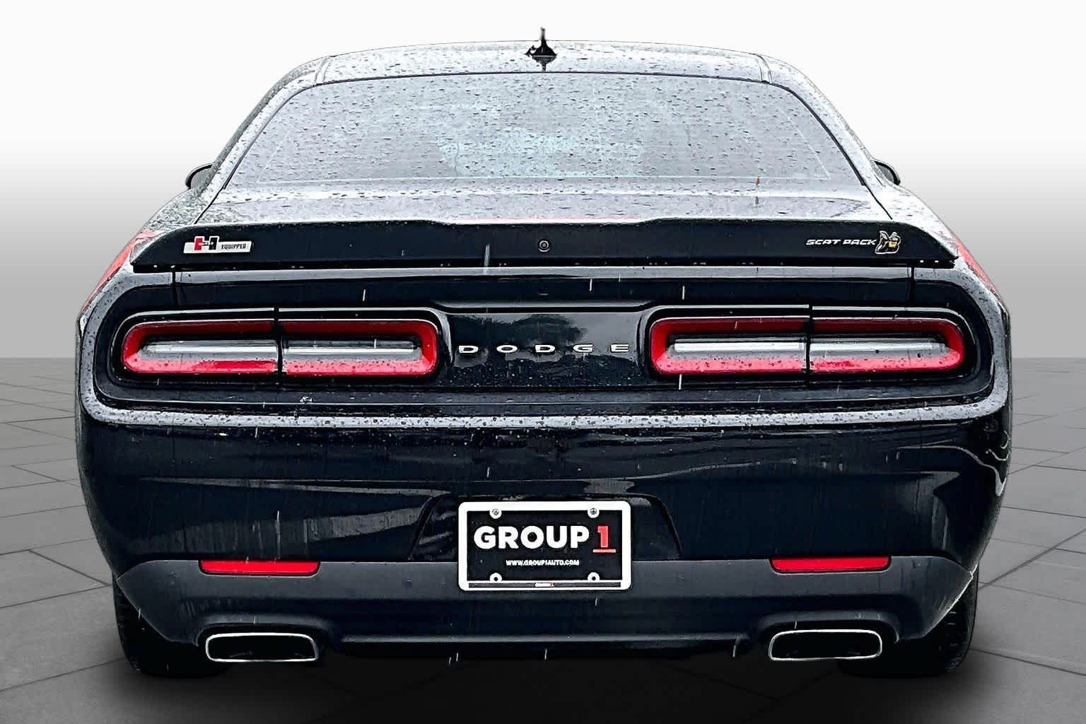 Used 2021 Dodge Challenger R/T Scat Pack RWD image 8