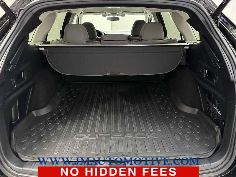 Used 2020 Subaru Outback Premium AWD/4WD image 16