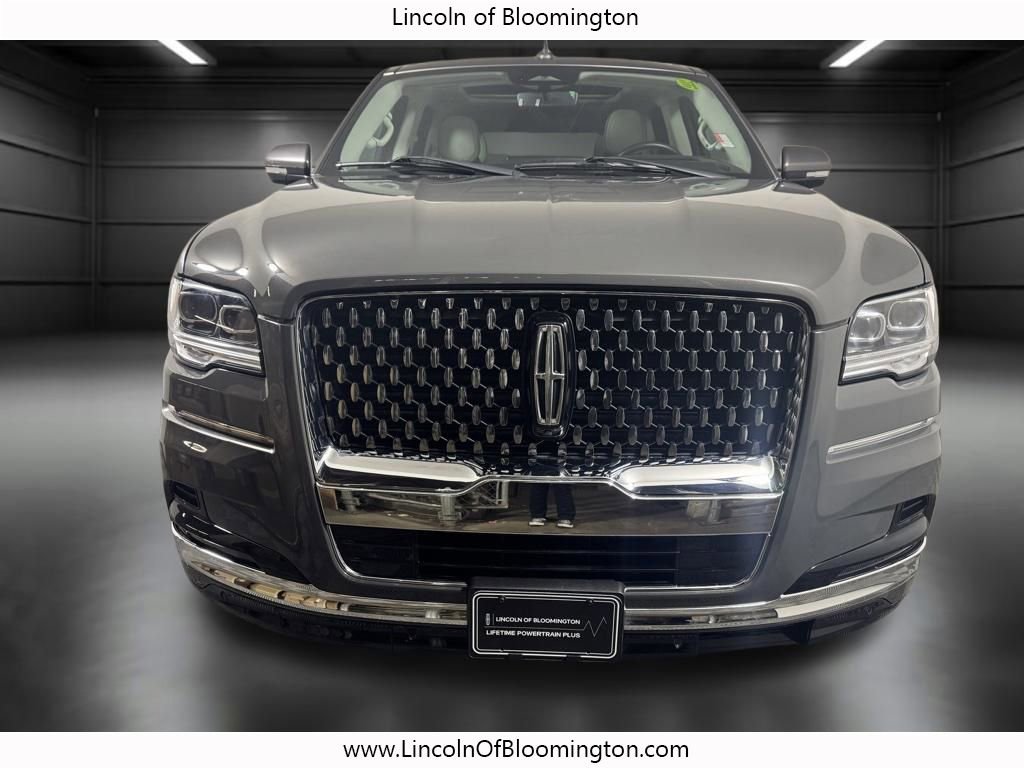 Certified 2023 Lincoln Navigator Black Label AWD/4WD image 11