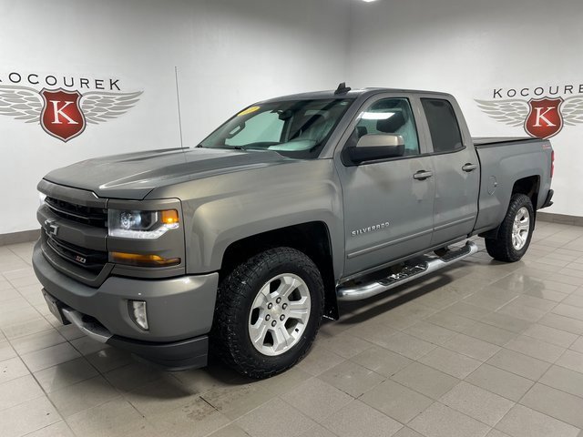 Used 2017 Chevrolet Silverado 1500 LT w/ All Star Edition image 3