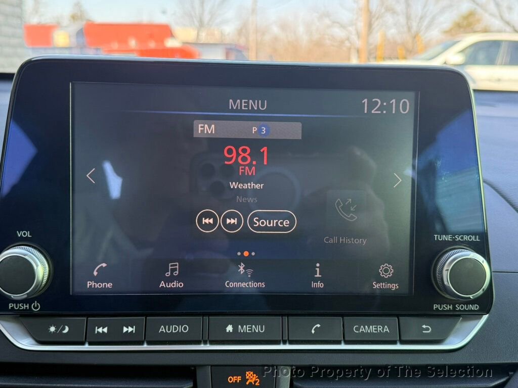 Used 2022 Nissan Altima 2.5 SV image 33