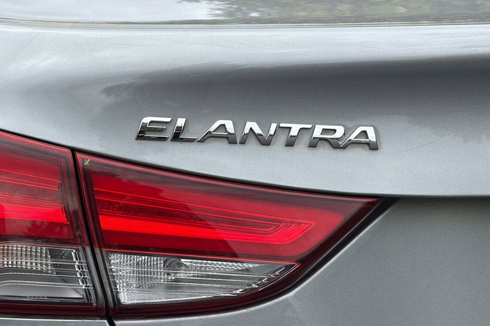 Used 2014 Hyundai Elantra Sport FWD image 26