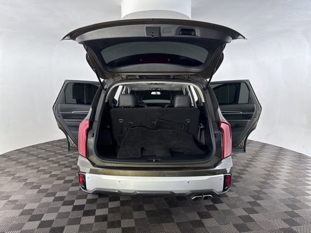 Certified 2024 Kia Telluride S w/ S Sunroof Package image 17