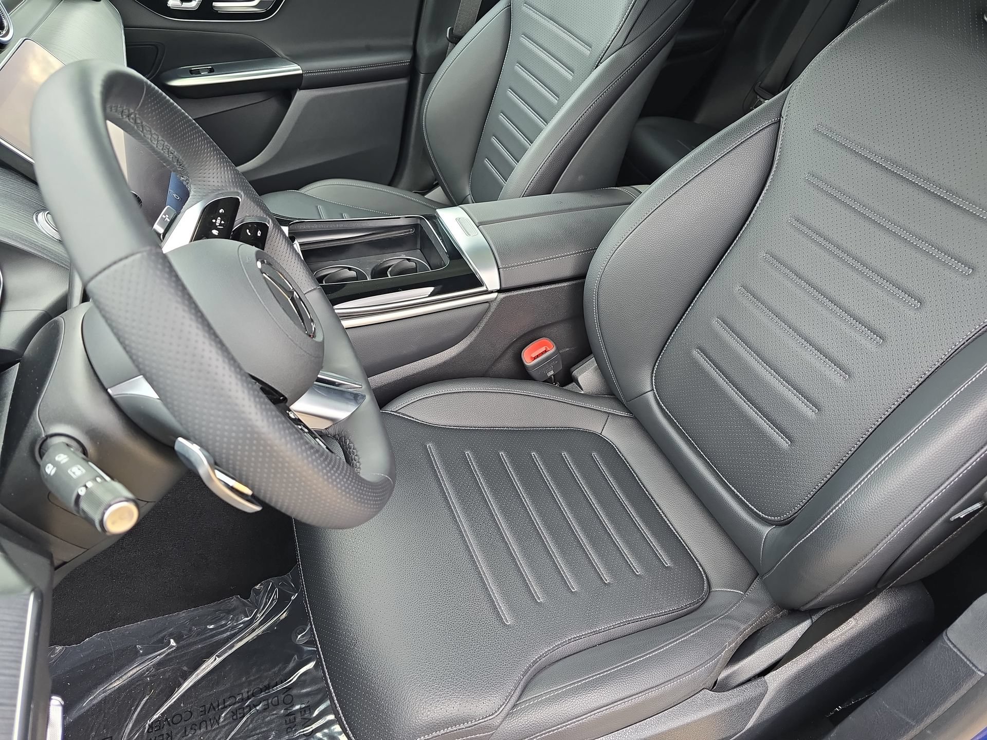 Used 2024 Mercedes-Benz GLC 300 4MATIC w/ AMG Line image 15