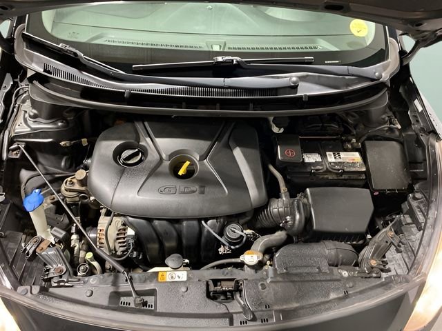 Used 2017 Hyundai Elantra GT FWD image 33