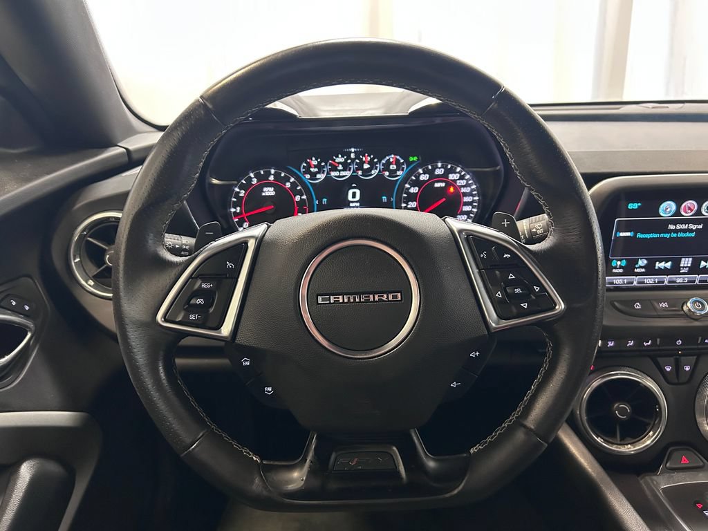 Used 2017 Chevrolet Camaro SS RWD image 8
