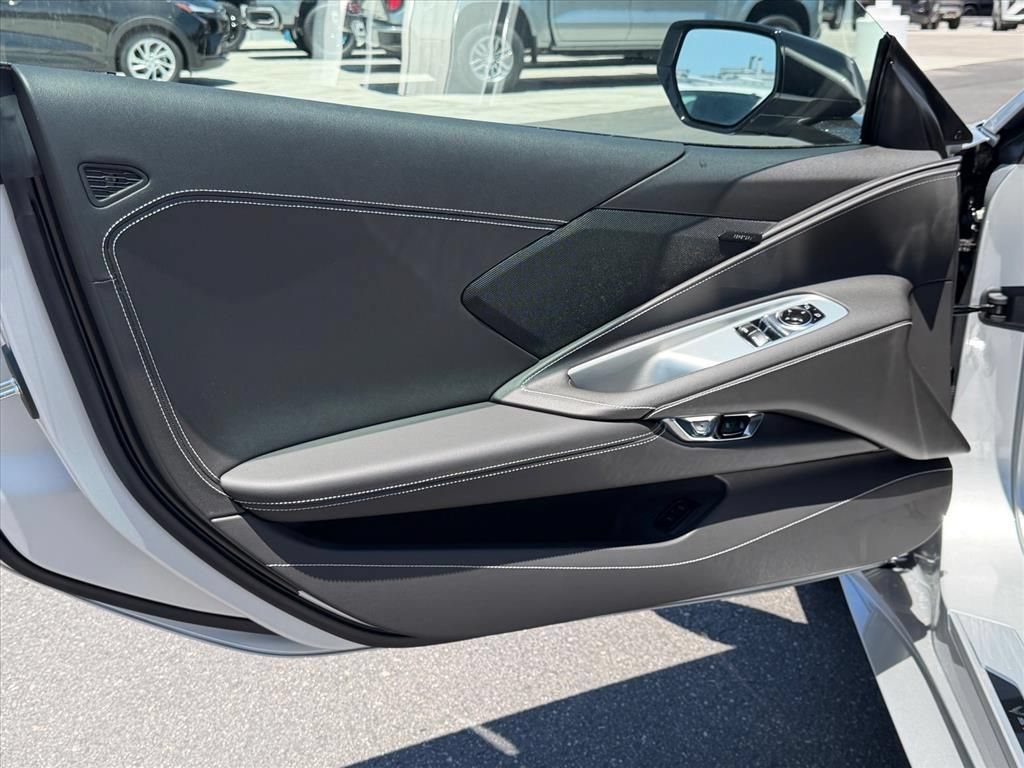 New 2026 Chevrolet Corvette Stingray Coupe w/ Battery Protection Package RWD image 9