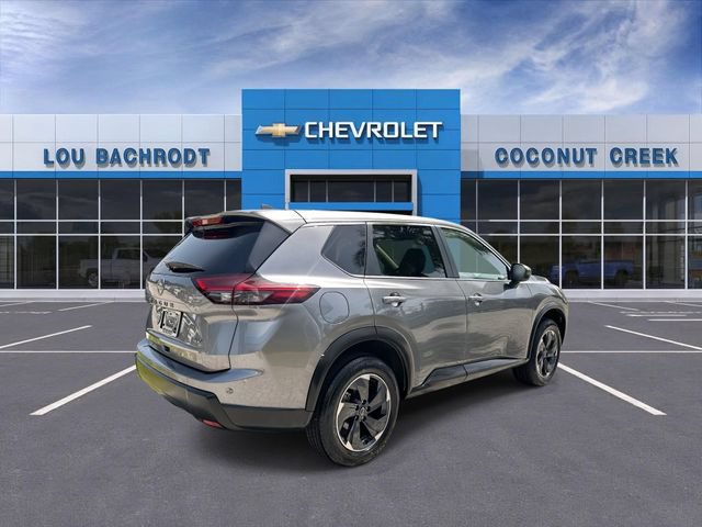 Used 2024 Nissan Rogue SV FWD image 8