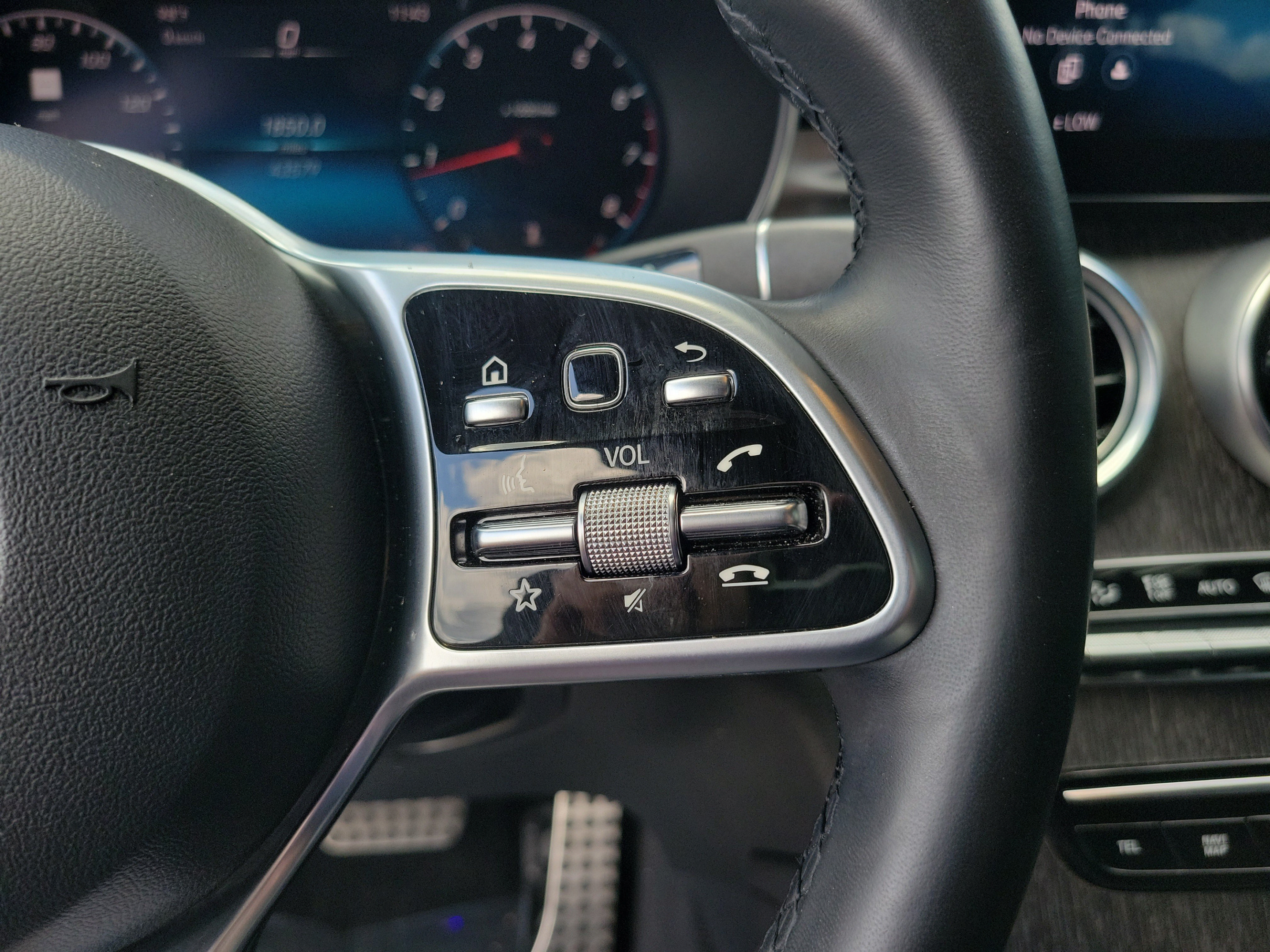 Certified 2021 Mercedes-Benz GLC 300 4MATIC Coupe image 22