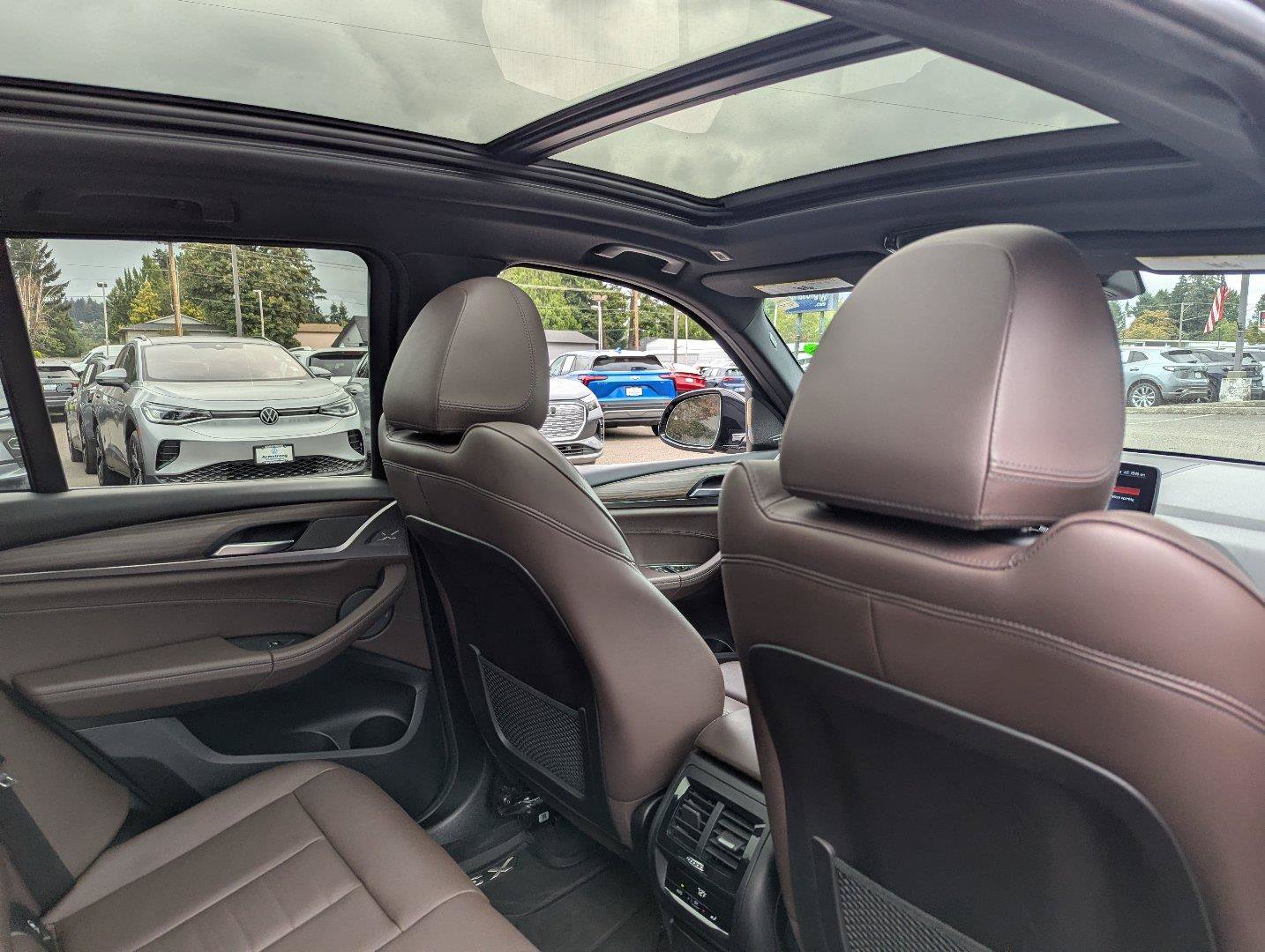 Used 2019 BMW X3 xDrive30i w/ M Sport Package 2 AWD/4WD image 39