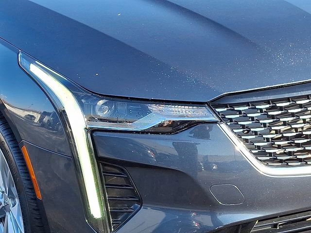 Certified 2022 Cadillac CT4 Luxury w/ Sun And Sound Package image 11